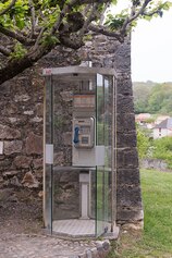 France Télécom téléphone booth, Church's place, Saint-Lizier

Daniel VILLAFRUELA Saint-Lizier-Cabine_téléphonique_FT_A42-20150501.jpg